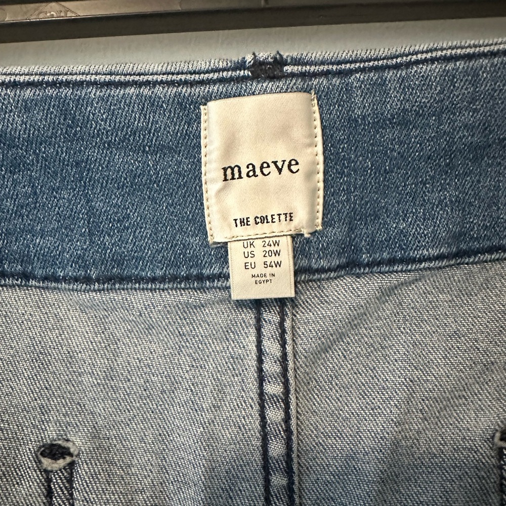 Maeve Medium Wash Cropped Jeans